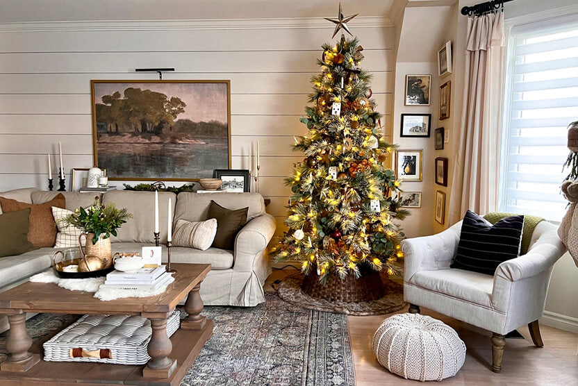 7.5ft vs 9ft Pre-Lit Christmas Trees — Which One Fits Your Holiday Home Best?